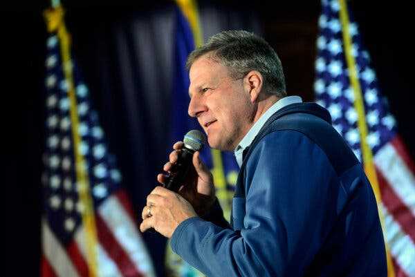 Sununu Says Christie Should Drop Out Ahead of New Hampshire Primary | INFBusiness.com