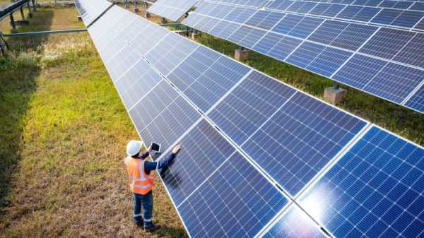 Romania announces bid to boost photovoltaics by 2030 | INFBusiness.com