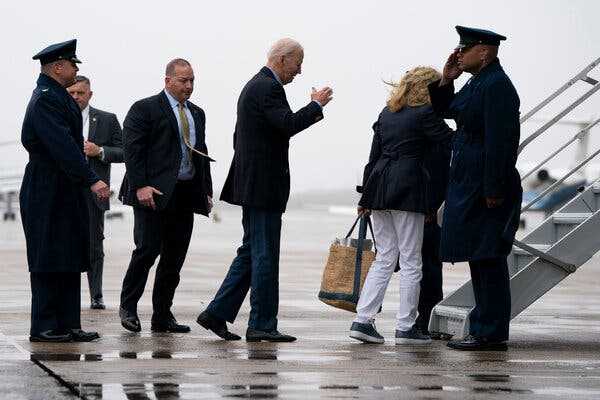 Biden Begins Weeklong Vacation in Caribbean to Ring in the New Year | INFBusiness.com