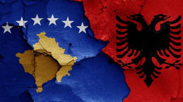 North Kosovo Serbs attempt to oust Albanian mayors | INFBusiness.com