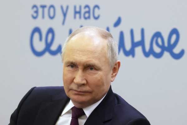 Putin accused of fast-tracking Russian citizenship for abducted Ukrainian kids | INFBusiness.com