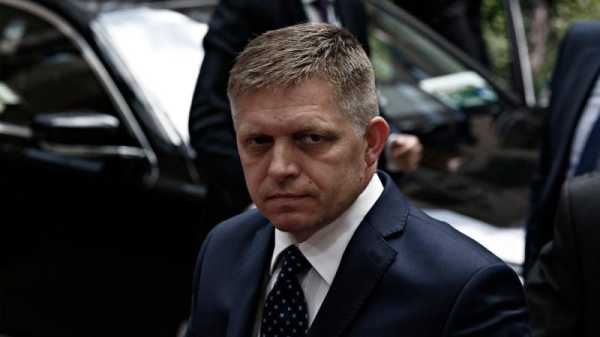 Slovakia’s Fico backtracks on criminal law reform after EU and domestic pressure | INFBusiness.com
