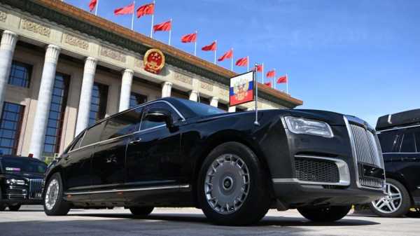 Putin gifts luxury Aurus car to North Korea's Kim | INFBusiness.com