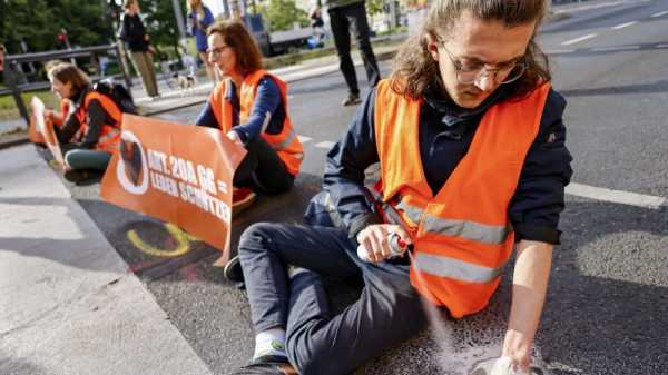 ‘Will remain unignorable’: German climate activists abandon street blockades | INFBusiness.com