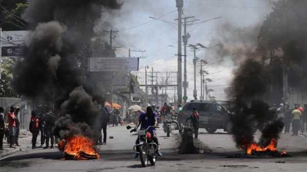 Haiti's main port closes as gang violence spirals | INFBusiness.com
