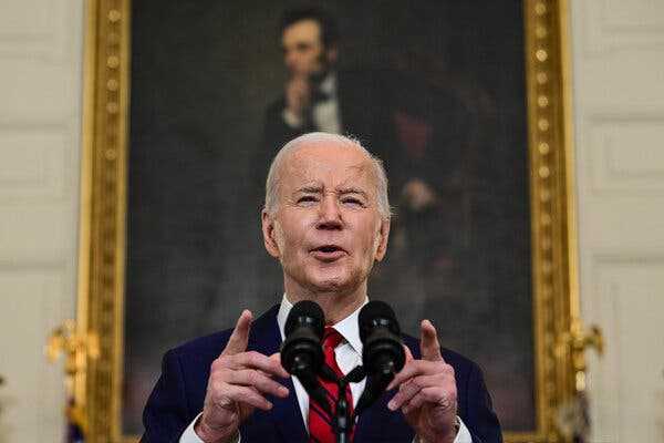 Juggling Campaign and Foreign Policy, Biden Sends Complicated Messages | INFBusiness.com