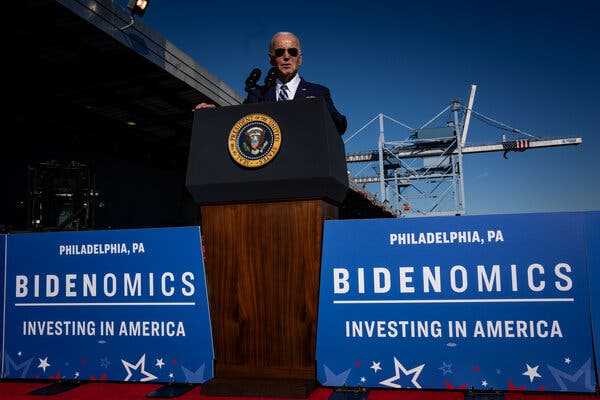 Koch Group Attacks Biden on the Economy, Hoping to Engage Latino Voters | INFBusiness.com
