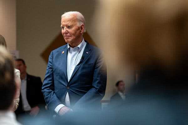 Kennedy Clan to Endorse Biden, in a Show of Force Against R.F.K. Jr. | INFBusiness.com