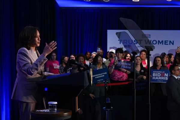 Kamala Harris Blames Trump for Abortion Bans at Arizona Campaign Stop | INFBusiness.com