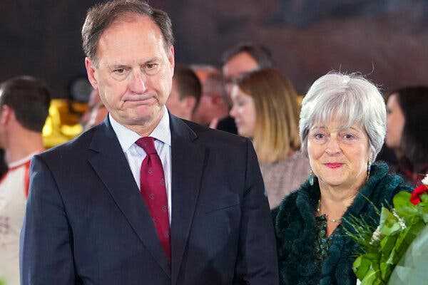 Justice Alito’s Wife Has Managed to Avoid the Spotlight Until Now | INFBusiness.com
