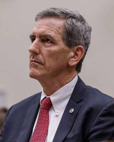 F.A.A. Administrator Says Previous Oversight of Boeing Was ‘Too Hands-Off’ | INFBusiness.com