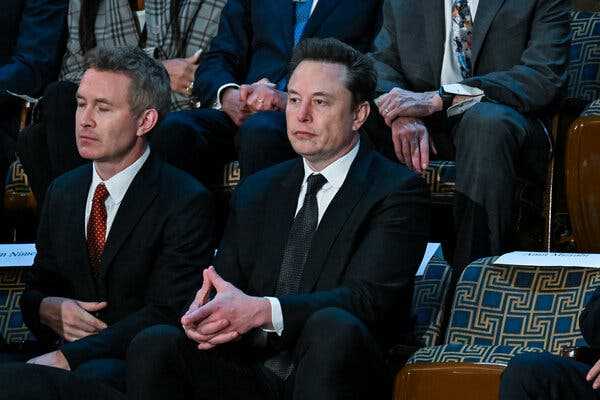 Musk-Backed Super PAC Shakes Up Pro-Trump Field Program | INFBusiness.com