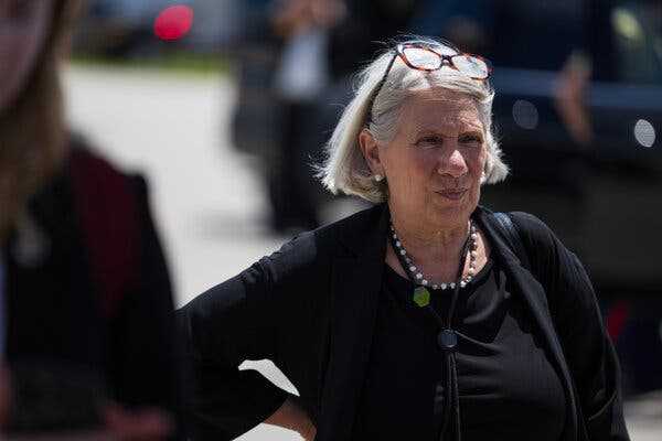 Anita Dunn to Leave White House in First Departure Since Biden’s Withdrawal | INFBusiness.com