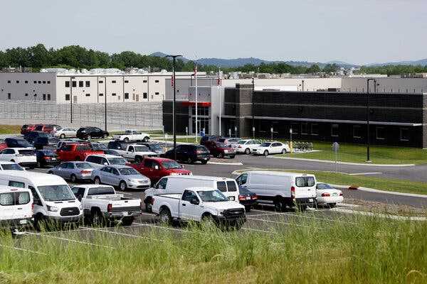 Justice Dept. Investigating Tennessee Prison Over Reports of Abuse | INFBusiness.com