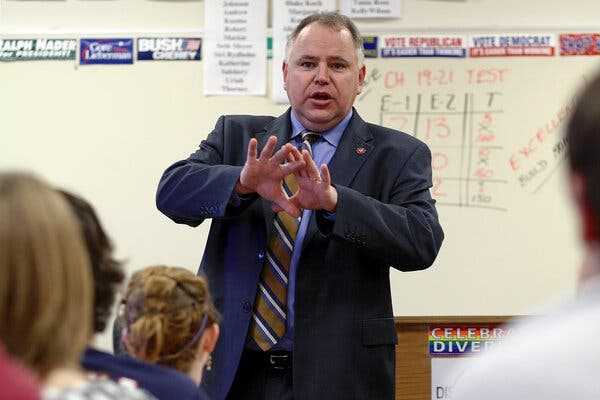 Tim Walz’s Class Project on the Holocaust Draws New Attention Online | INFBusiness.com