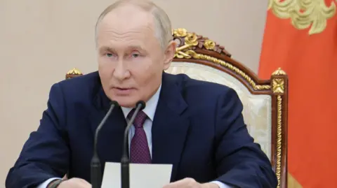 Putin proposes new rules for using nuclear weapons | INFBusiness.com