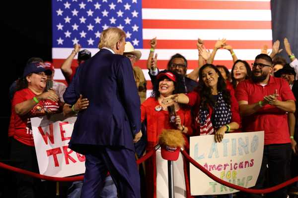 Trump Calls for Ending Taxes on Overtime Pay in Tucson Speech | INFBusiness.com