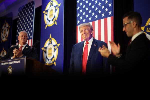 Trump Urges Police Officers to Watch for Voter Fraud | INFBusiness.com