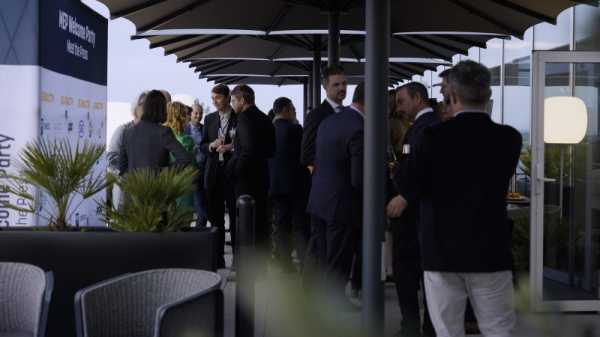 Euractiv MEP Welcome Party ‘Meet the Press’ [Advocacy Lab Content]