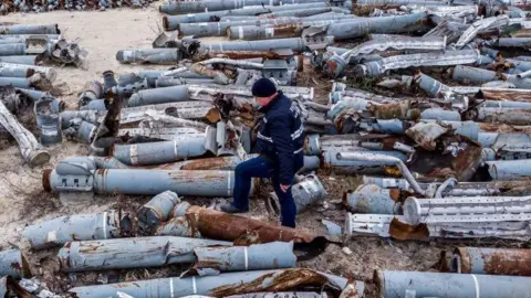 India rejects report on transfer of ammunitions to Ukraine as 'speculative' | INFBusiness.com