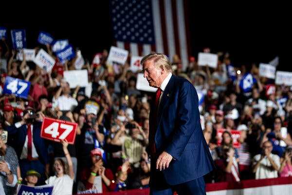 Trump Plans to Keep Campaigning as Scheduled | INFBusiness.com