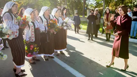 Russian cash-for-votes flows into Moldova as nation heads to polls | INFBusiness.com