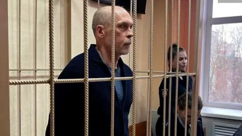 Russians accused of crimes offered choice - go to war instead of court | INFBusiness.com