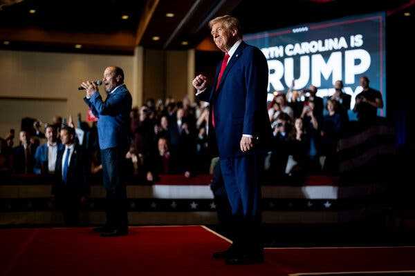 Trump Courts Christian Voters, Days After Vulgar Remarks at a Rally | INFBusiness.com