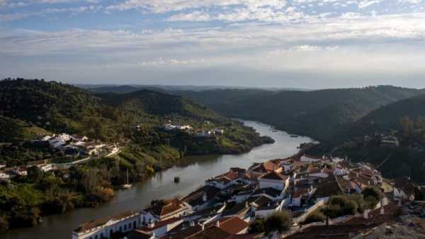 Portugal and Spain agree on minimum monthly water flow for River Guardiana | INFBusiness.com