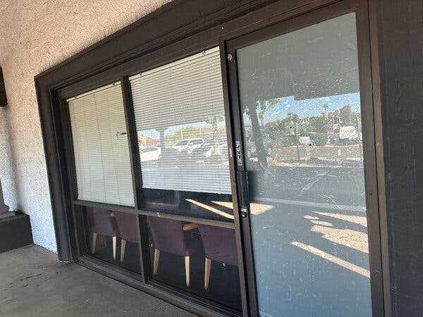 Arizona Democrats Shut Down a Phoenix Campaign Office After Shootings | INFBusiness.com