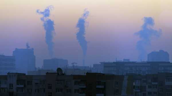 Bulgarian authorities under fire for air pollution cover-up | INFBusiness.com