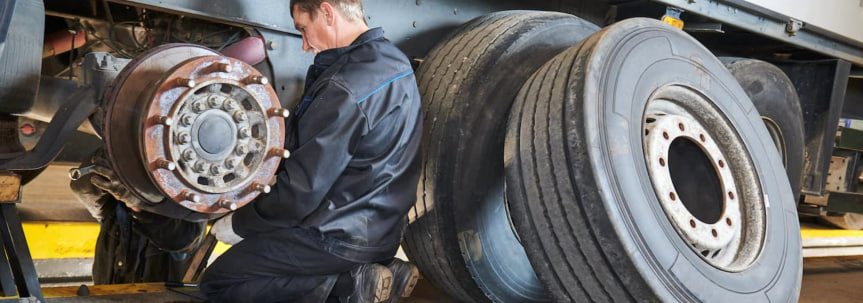 Keep Your Fleet Rolling with VS Truck's Expert Repair Services