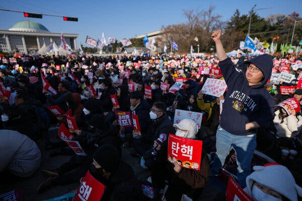 South Korean Lawmakers Start Voting Whether to Impeach President