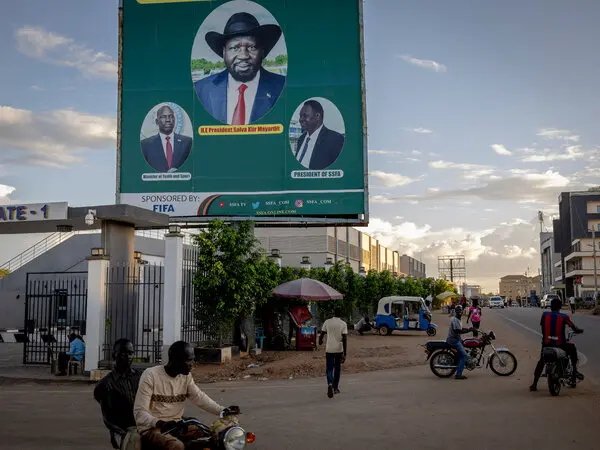 UN helicopter attacked as South Sudan on brink | INFBusiness.com