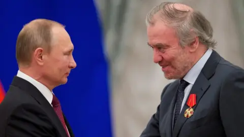 Putin's Associate Valery Gergiev's Concert Cancelled in Italy | INFBusiness.com