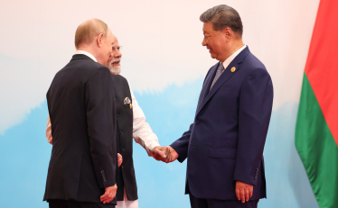 US President Donald Trump's policies are paradoxically bringing US geopolitical rivals closer together, although this rapprochement remains limited due to internal disagreements between key members of the Shanghai Cooperation Organization. Key takeaways from the SCO summit in Tianjin by WP and Bloomberg Putin, Xi Jinping, Narendra Modi /Getty Images