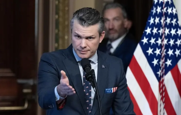 © EPA-EFE/Ron Sachs / POOL The fired official played a key role in implementing broad changes to the agency's policies. Layoffs in the US - Pentagon reshuffle continues | INFBusiness.com