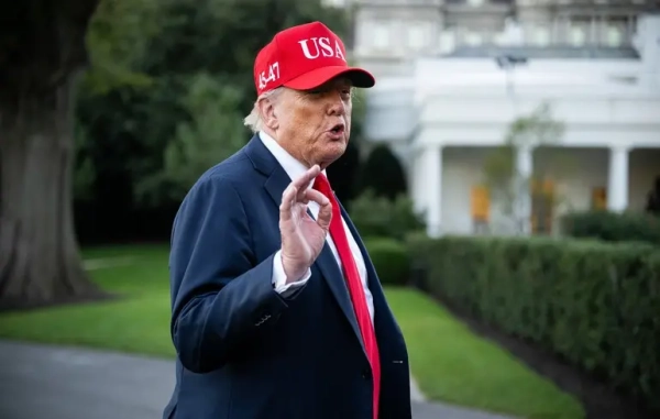 © EPA/ GRAEME SLOAN But before that, he's going to "ask a few questions." Trump on Tomahawk for Ukraine - decision almost made | INFBusiness.com