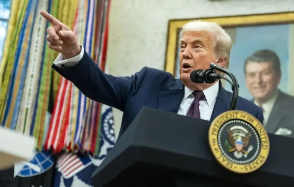 Trump announces new deadline for Hamas, threatens hell if no agreement on Gaza Трамп оголосив новий дедлайн для ХАМАС, погрожуючи пеклом, якщо не буде згоди стосовно Гази