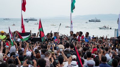 The BBC writes about this. Greta Thunberg, who is sailing to Gaza, says that the flotilla in Tunisia was attacked by a drone