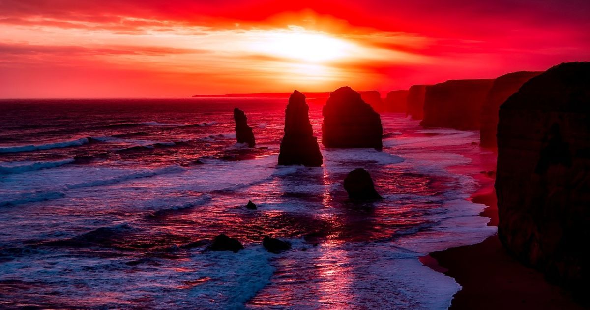 Через втручання людини швидко зникають важливі місця на планеті