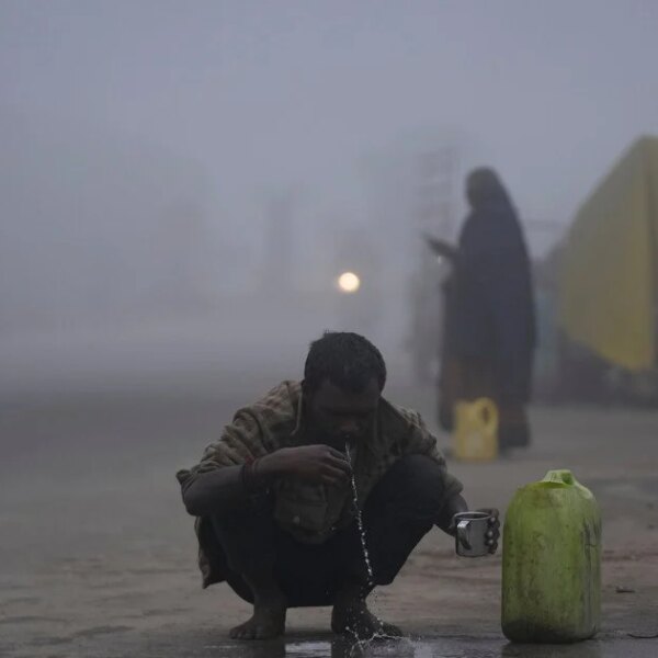 India Water Poisoning: Ten Dead, Hundreds Hurt