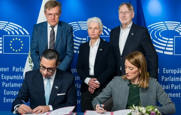 Metsola OK’s €90 Billion Ukraine Aid Package: Destination of Funds?