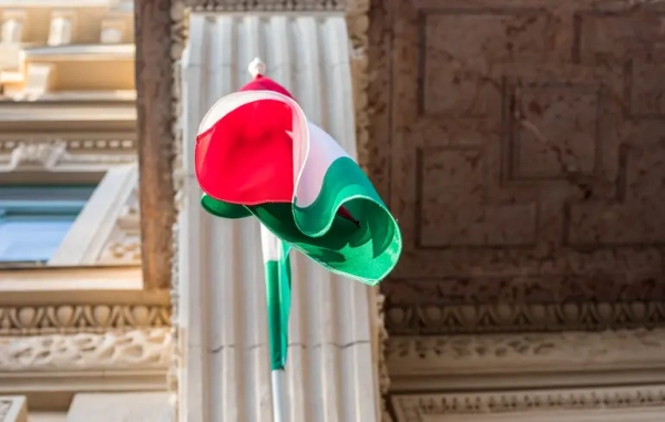 Hungary Halts €90 Billion EU Aid Package for Kyiv – FT