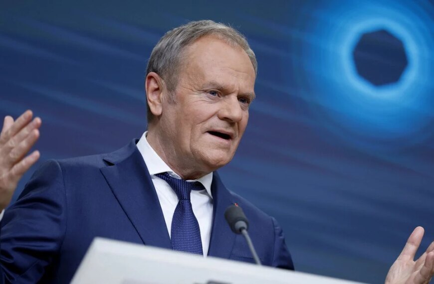 Tusk cautioned about a large-scale conflict and pressed Polish citizens to urgently depart Iran.