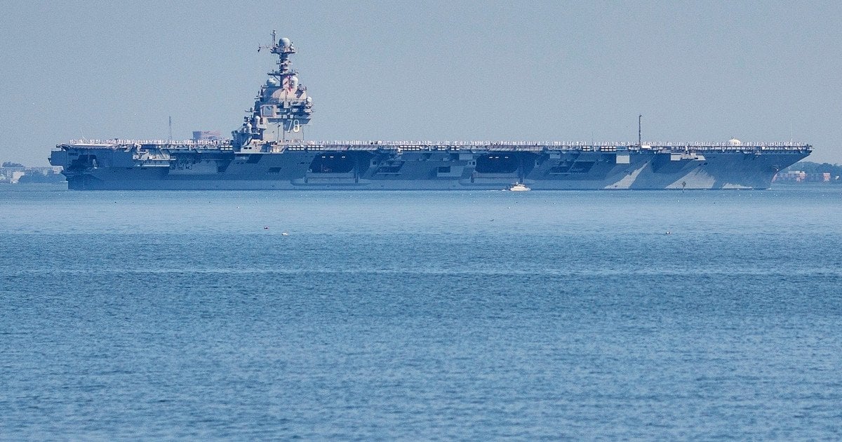 The most powerful aircraft carrier in the world USS Gerald R. Ford Найпотужніший авіаносець у світі USS Gerald R. Ford