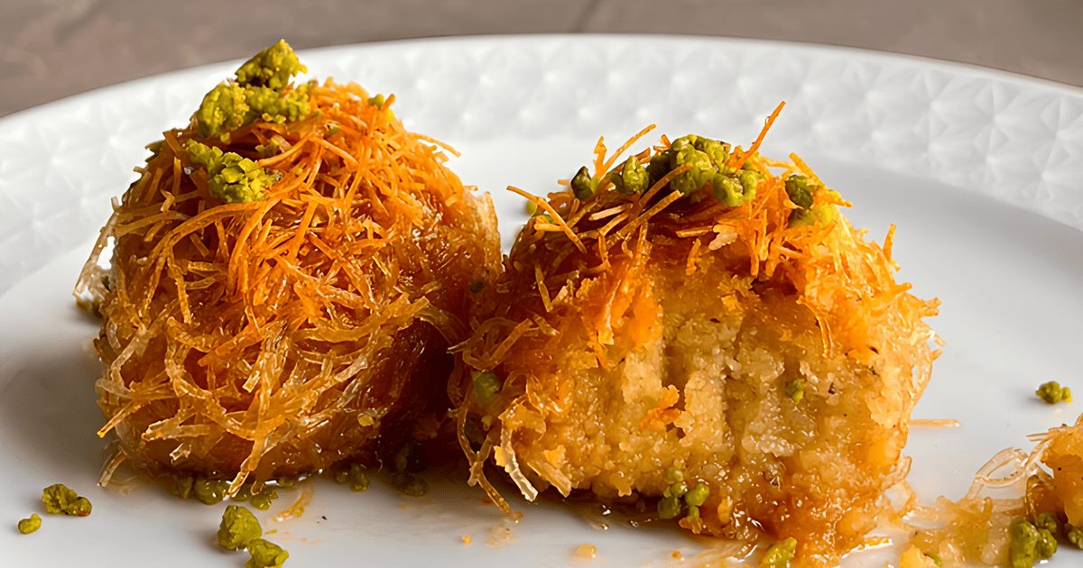 Турецький десерт instagram.com_bronzmutfak