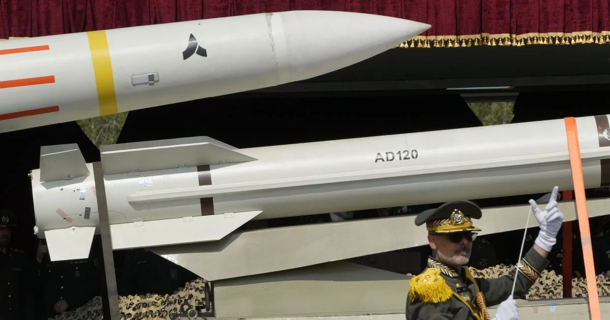 Iranian missiles Іранські ракети