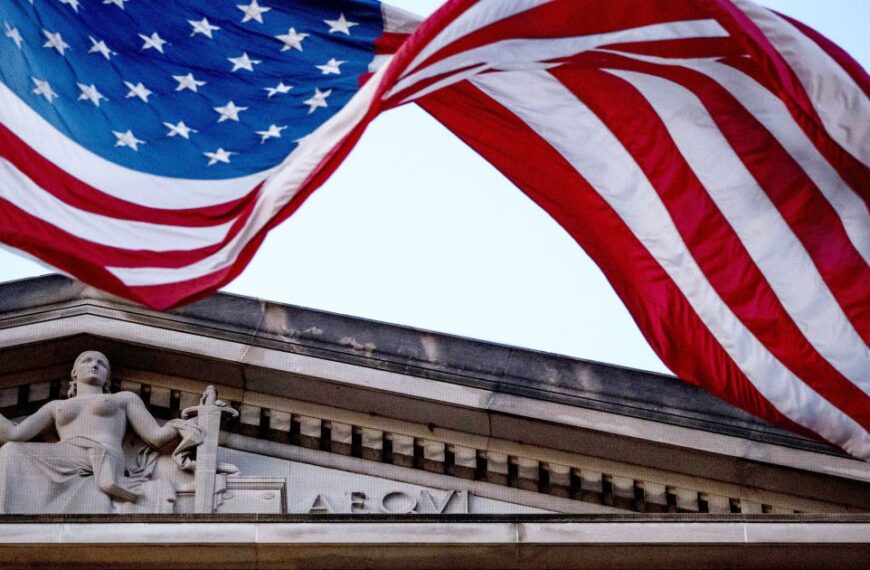 US Mulls Land Assault on Iran: Eyeing Vital Oil Isle