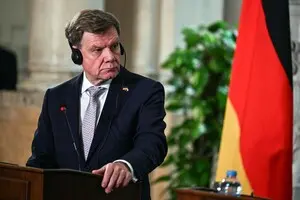 German Foreign Minister Warns War with Iran Risks Plunging